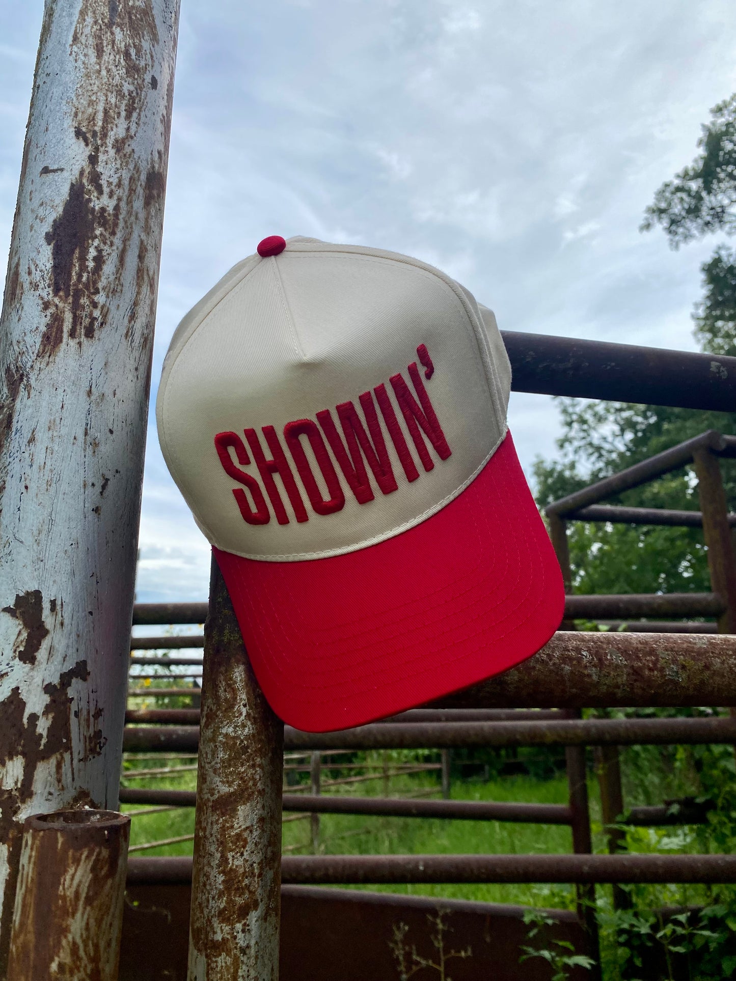 SHOWIN’ Hat